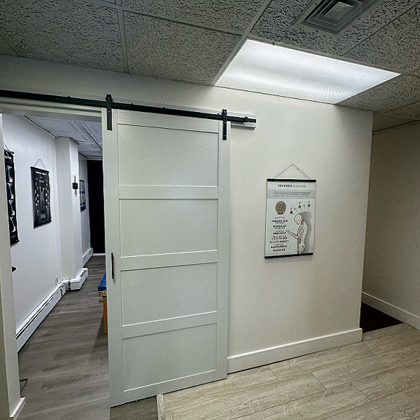 Dr Kosta Tsakalos office in Massapequa